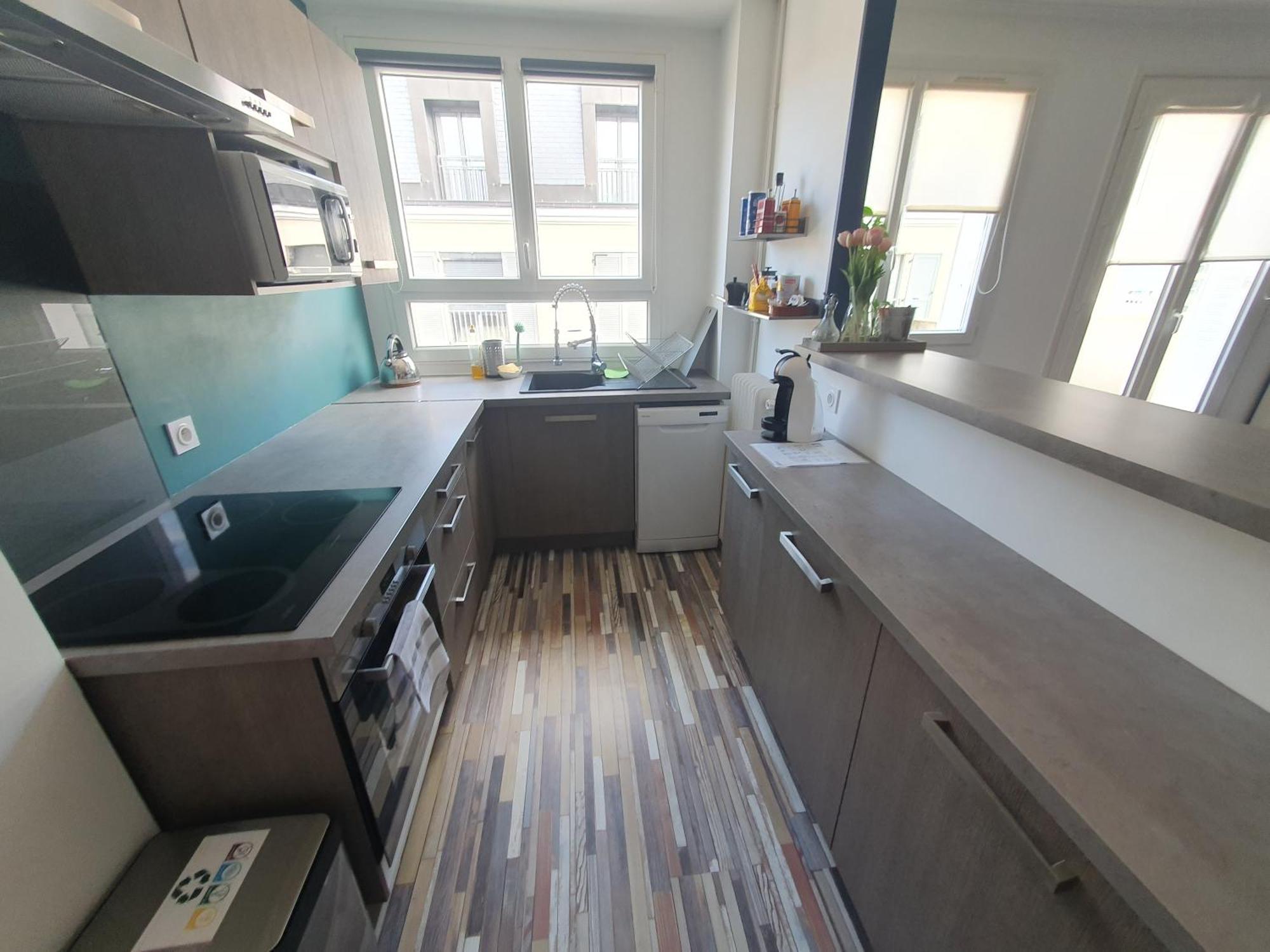Apartment Spacious 1 Bedroom Near Paris *